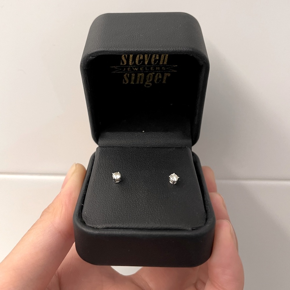 Steven Singer Diamond Earrings